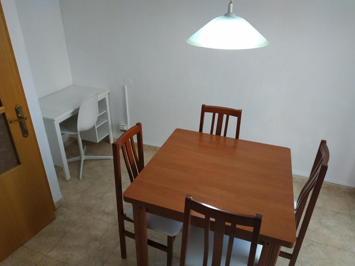 Rmm27 - Piso En Zona Tranquila De Tortosa Apartman Kültér fotó