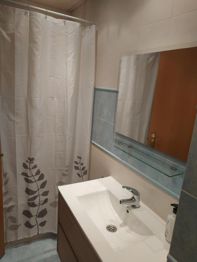 Rmm27 - Piso En Zona Tranquila De Tortosa Apartman Kültér fotó